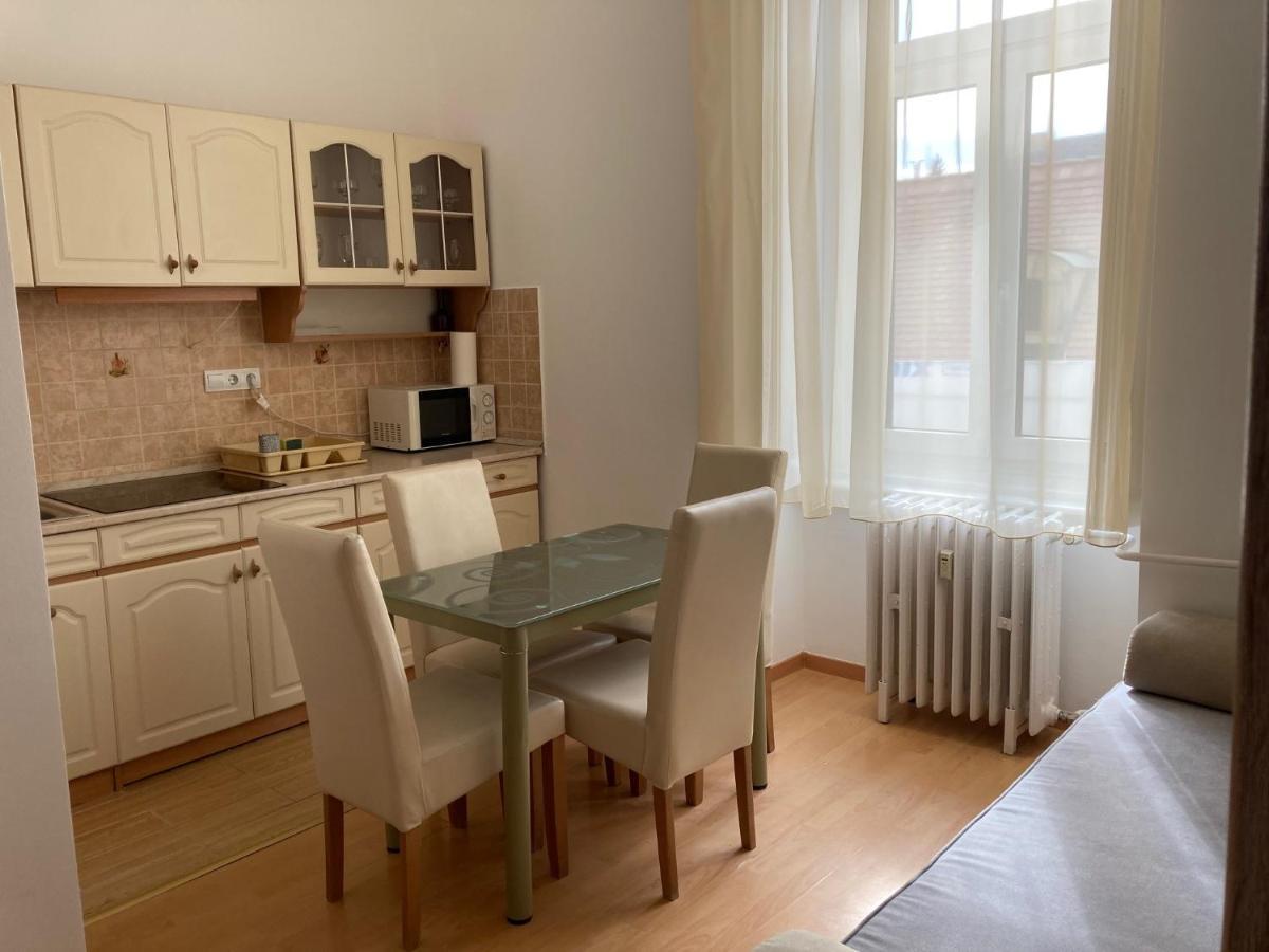 Széchenyi Apartman Eger Exterior foto